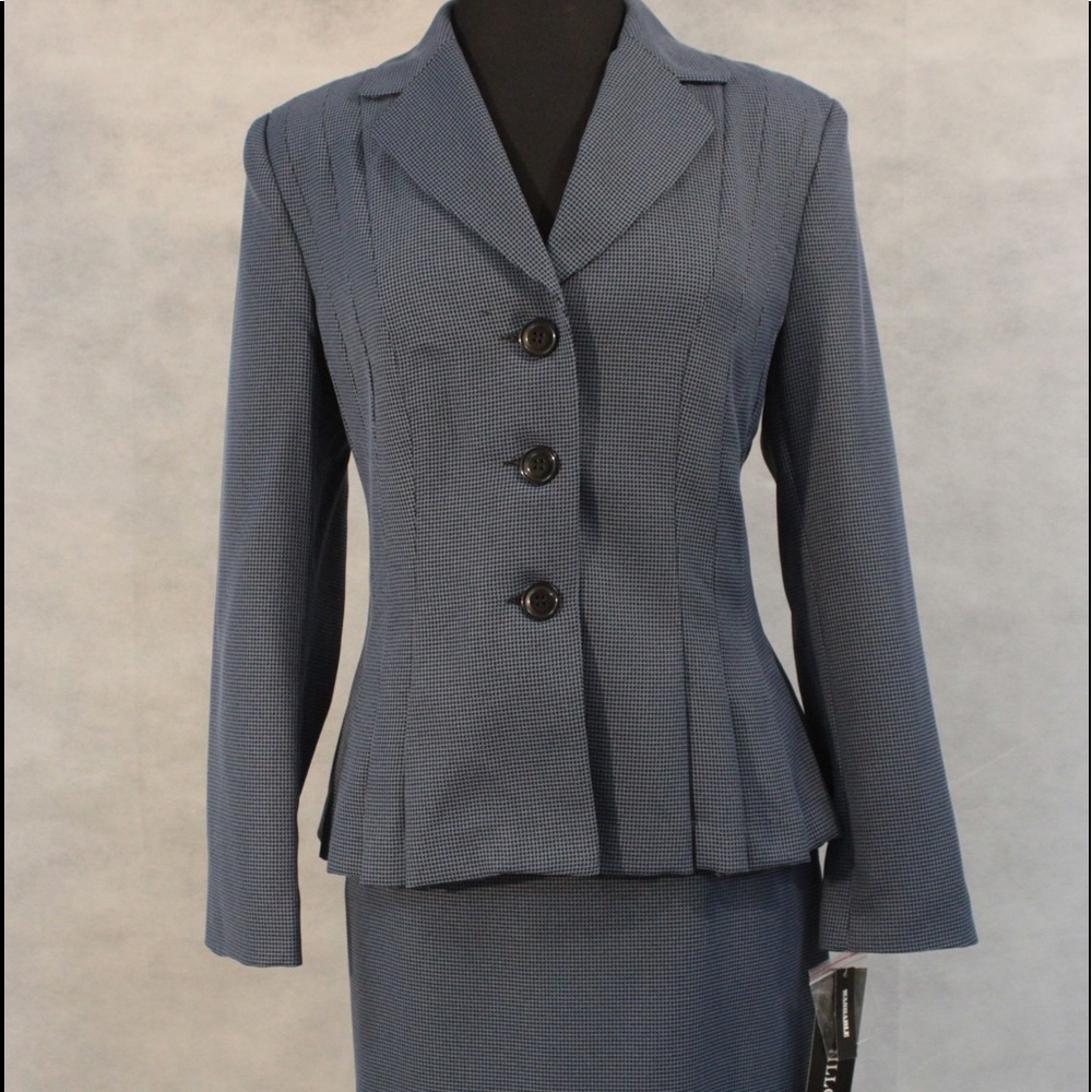 Danillo 2pc. Suit